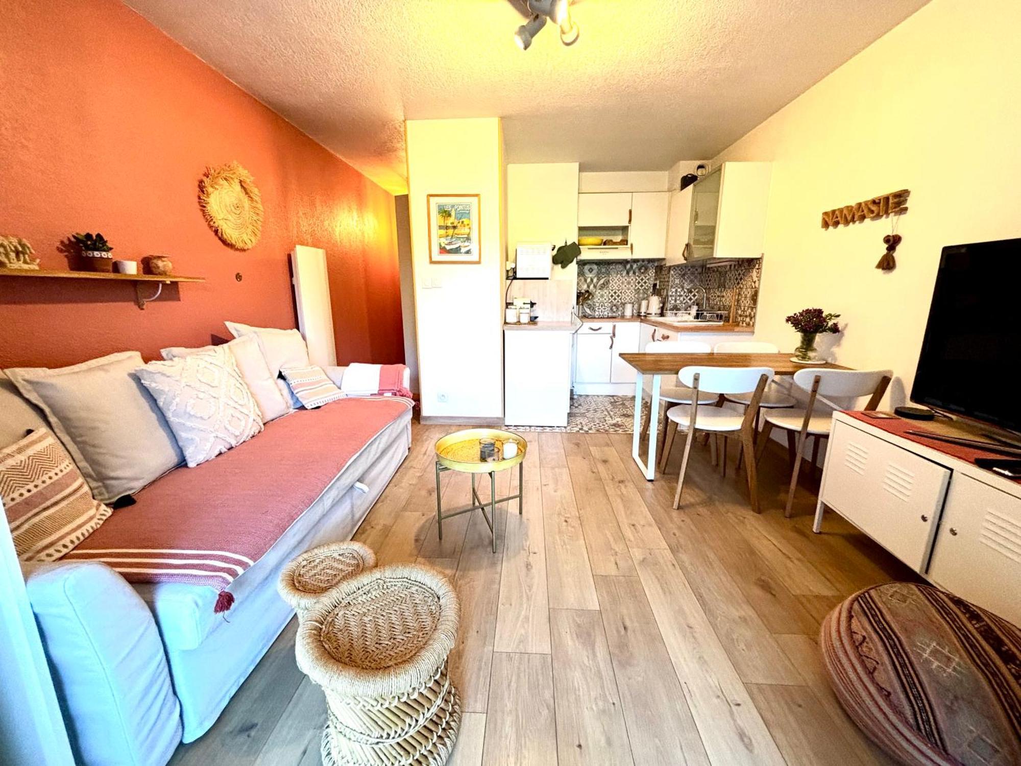 La Petite Pinede Studio Climatise Proche Plage Sanary-sur-Mer Exterior foto
